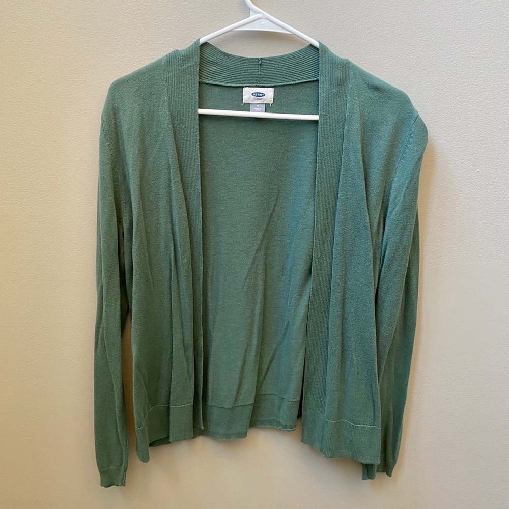 Old Navy | Simple Long Sleeved Cardigan